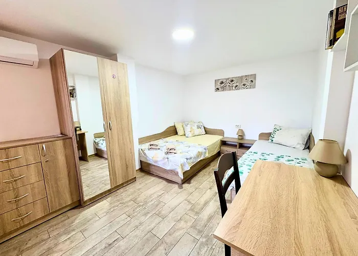 Apartment Charm 1a *